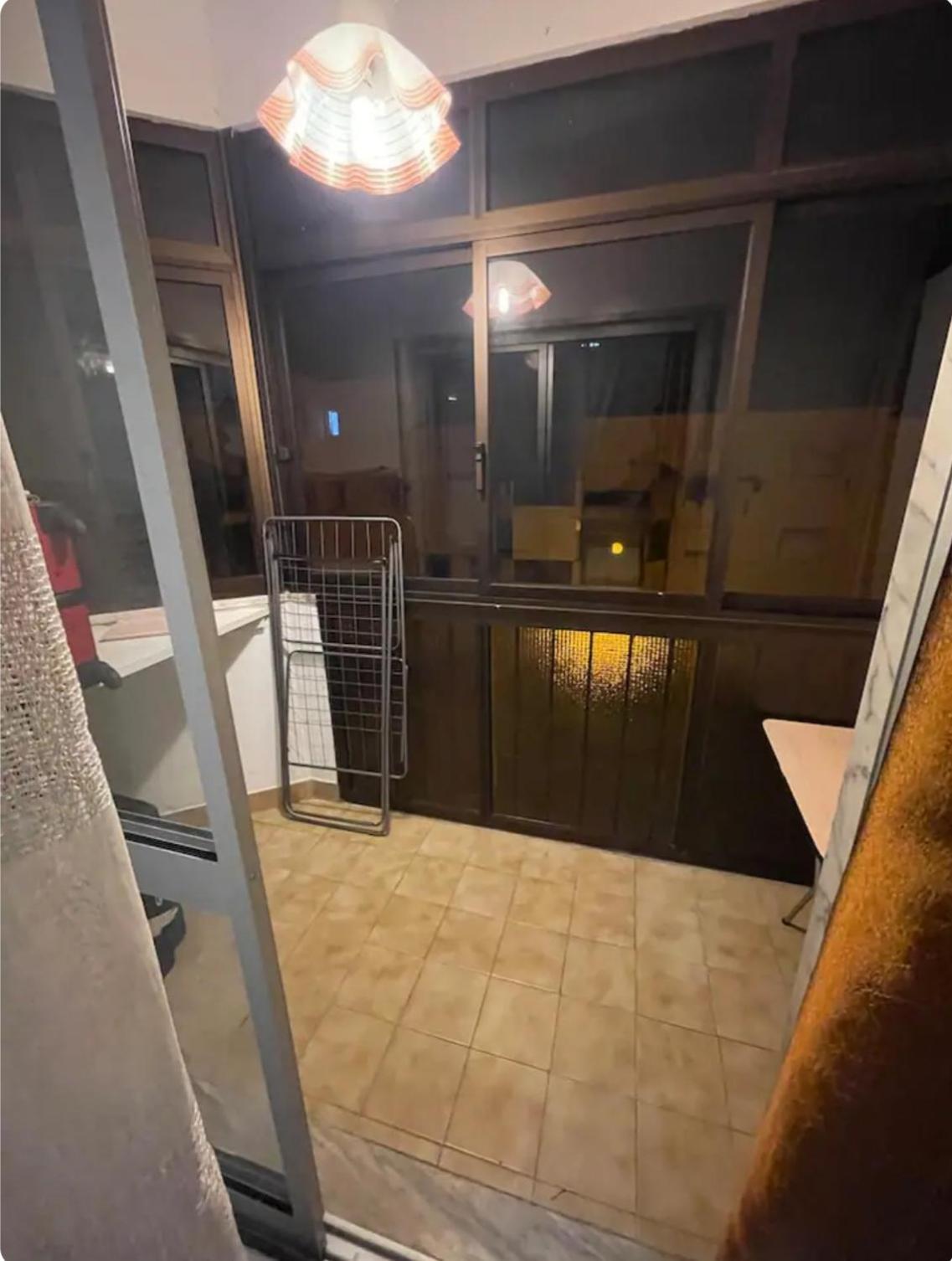 Quarto Calmo E Acolhedor Lägenhet Almada Exteriör bild