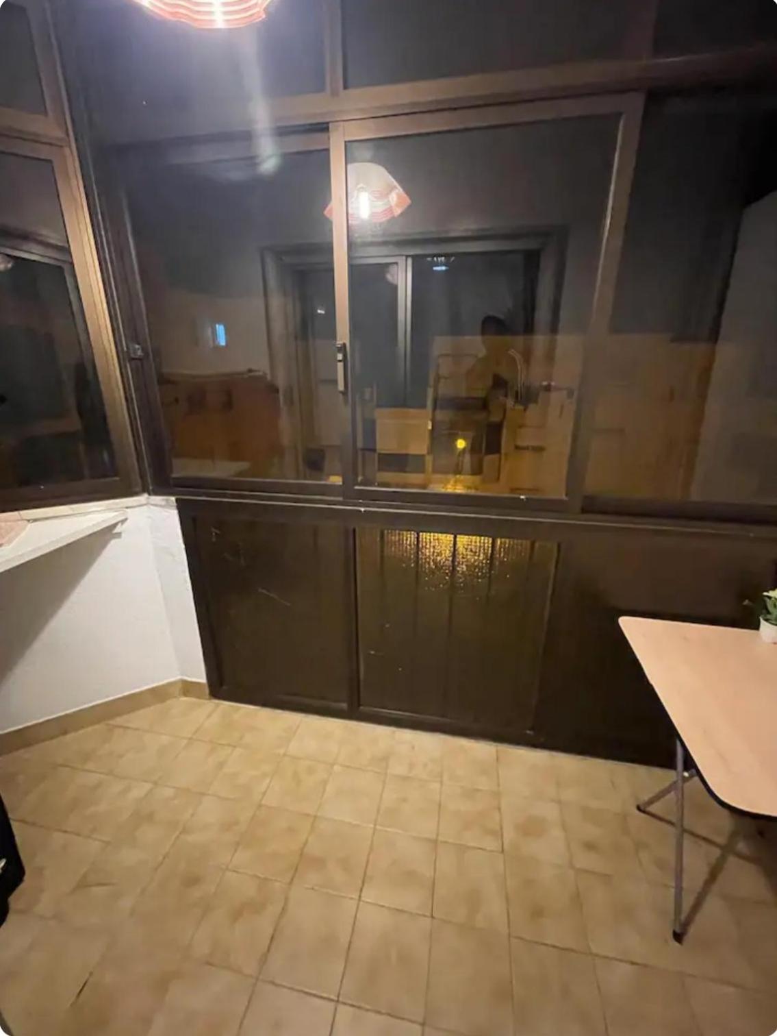 Quarto Calmo E Acolhedor Lägenhet Almada Exteriör bild