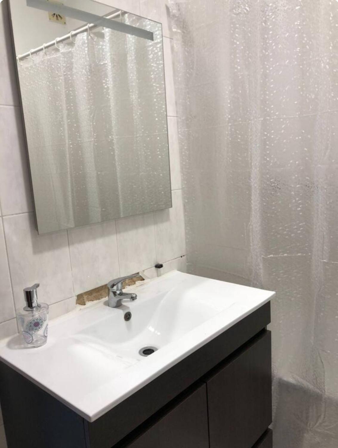 Quarto Calmo E Acolhedor Lägenhet Almada Exteriör bild